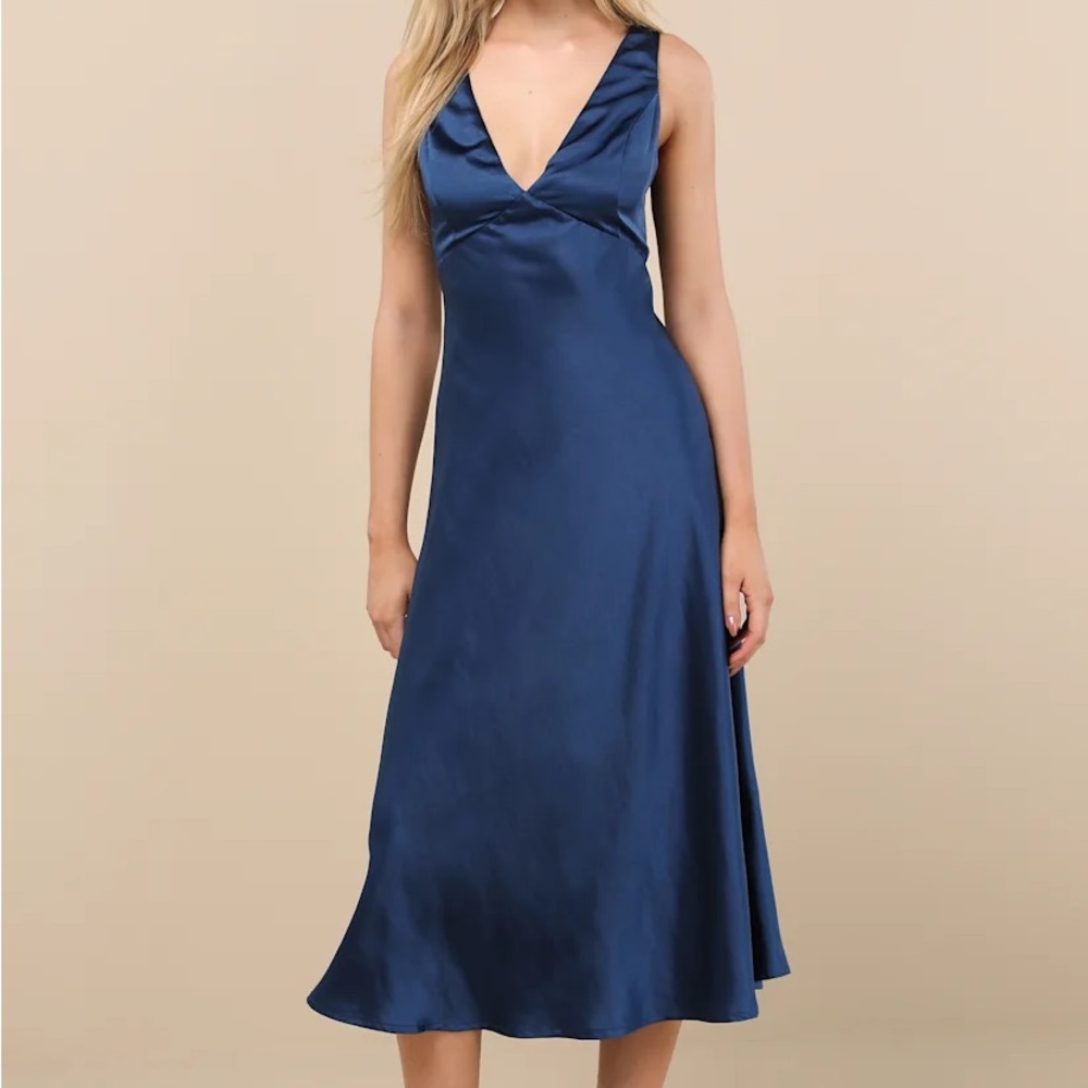 Lulus Navy Satin Cowl Back Midi Slip Dress XS NWT